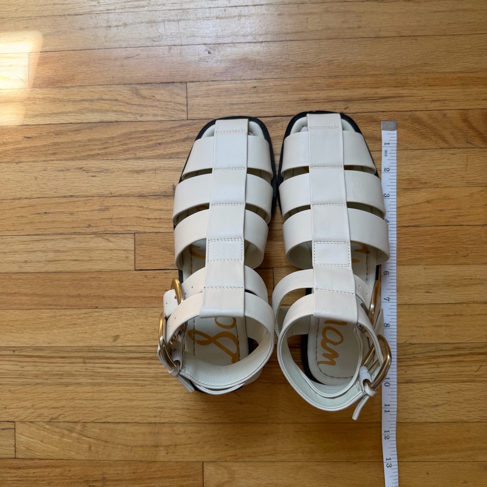 Like New- Sam Edelman White Leather Strappy Sandals with Gold Buckles